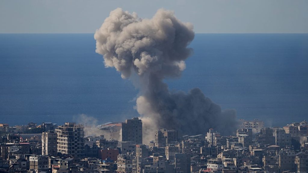 التراث الإنساني مهدد بتداعيات التصعيد.. اليونسكو تحذر من أضرار قد تطال مواقع تاريخية في الشرق الأوسط