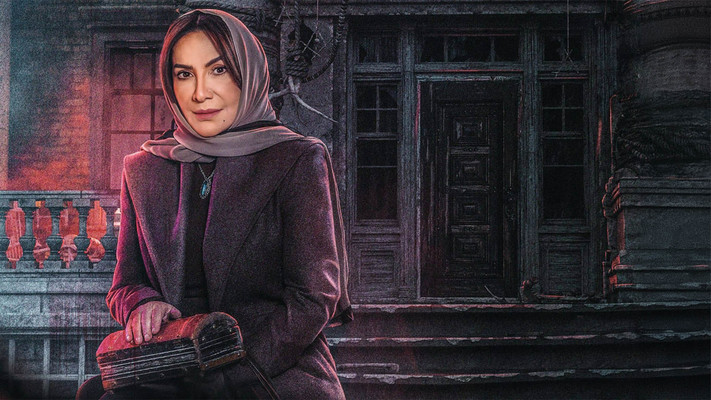 سيدة تُقلّد هدى حسين بهذه الطريقة- بالفيديو