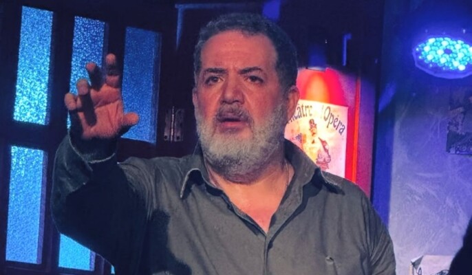 طارق تميم: من خشبة المسرح إلى نجاح “النار بالنار” و”بالحرام”… وصداقة فنية مميّزة مع زياد الرحباني