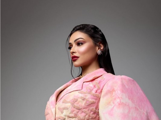 شوق الهادي ترد على تشبيهها بـ كايلي جينر