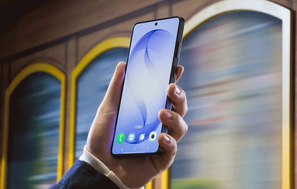 الأولى من نوعها.. ما هي ميزة “شاشة الخصوصية” في Galaxy S26 Ultra ؟