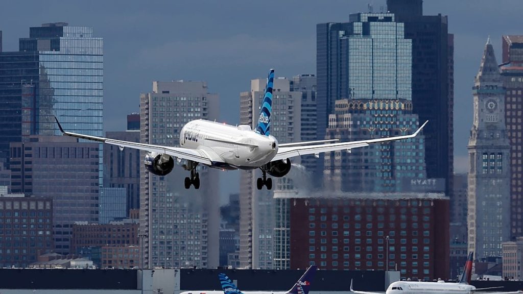 نقص وقود الطائرات يهدد الرحلات في أوروبا وآسيا مع استمرار إغلاق مضيق هرمز