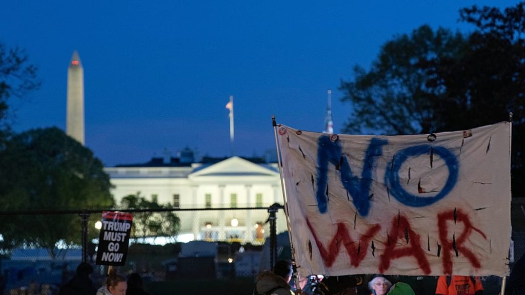 الولايات المتحدة وإيران تتفقان على وقف إطلاق النار لمدة أسبوعين