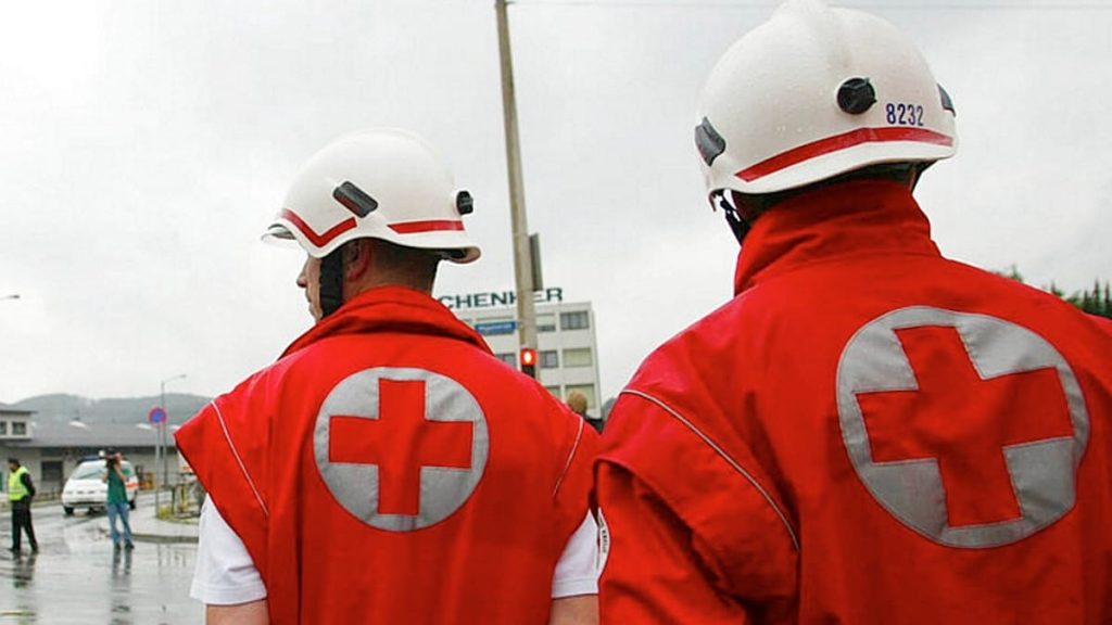 الصليب الأحمر: التهديد باستهداف البنى التحتية والمنشآت النووية يجب ألا يتحول إلى “أمر طبيعي”