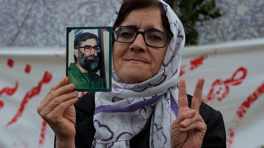 مباشر – تعزيز الحصار البحري على إيران.. وواشنطن تستضيف محادثات بين بيروت وتل أبيب