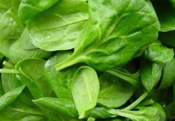 اليكم فوائد السبانخ للجسم