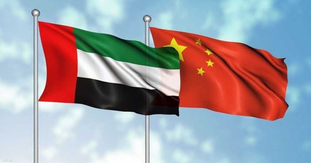 الإمارات والصين تبحثان تعزيز الشراكة التجارية والاستثمارية