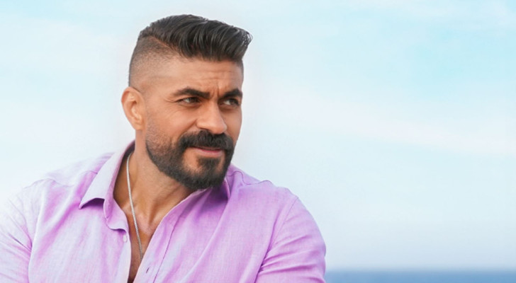 خالد سليم بمفاجأة للجمهور