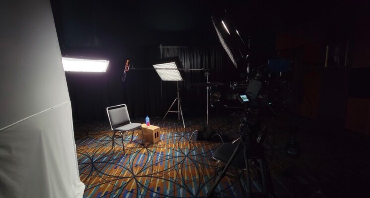 اختطاف داخل استوديو… سلاح وتهديدات تُجبر نجم راب على توقيع “الانفصال”