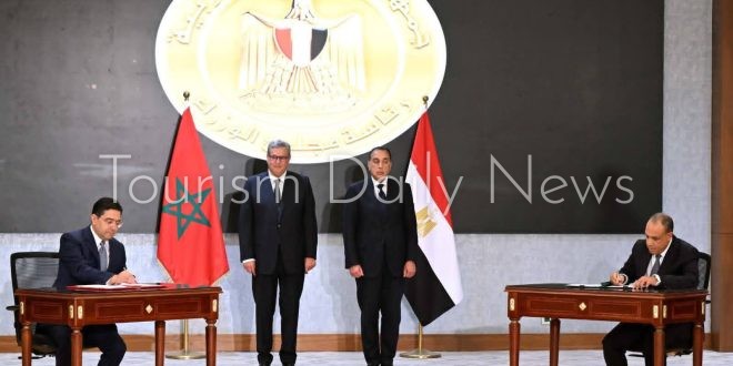 مصر والمغرب توقعان مذكرات تعاون بمجالات الإسكان والصحة والسياحة