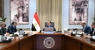 رئيس الوزراء يُتابع إجراءات دعم وتحفيز قطاع السياحة