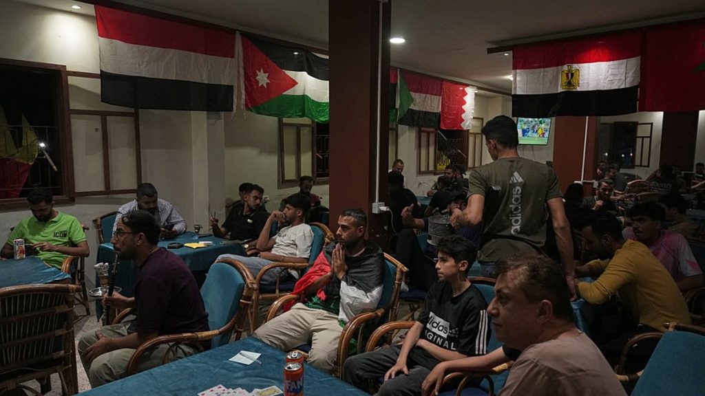فيديو. افتتاح كأس العالم يمنح سكان غزة متنفسًا قصيرًا بعيدًا من أجواء الحرب