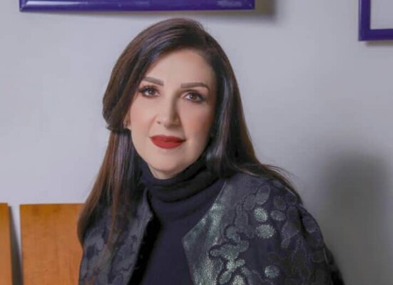 وفاء موصللي في ظهور نادر برفقة إبنتها.. ورسالة مؤثرة تلفت الأنظار