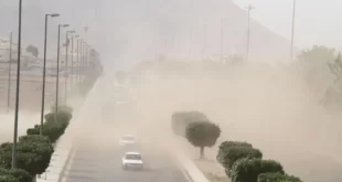 أمطار رعدية متوسطة وسيول على السعودية واستمرار الرياح المثيرة للأتربة