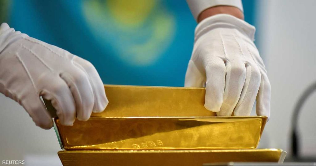 الذهب يتجه لتسجيل أكبر خسارة أسبوعية في 6 أسابيع