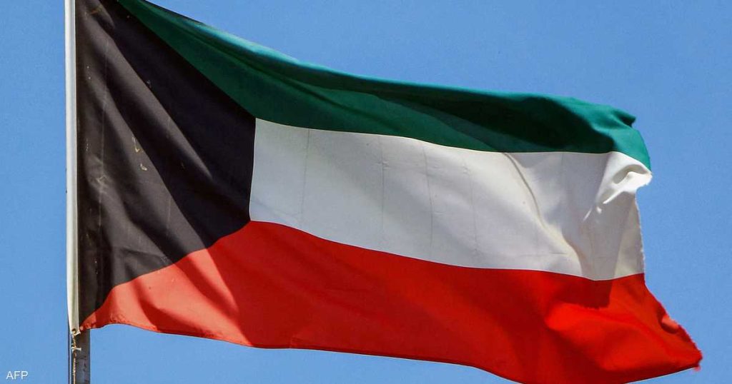 الكويت.. التعامل مع هجمات طالت محطات كهرباء وماء