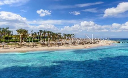 جودة الخدمة تبدأ من توفير بيئة عمل مستقرة للعاملين