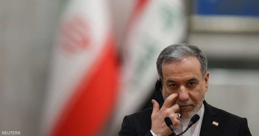 لغز مفاوضات إيران.. ترامب يؤكد والجميع ينفي