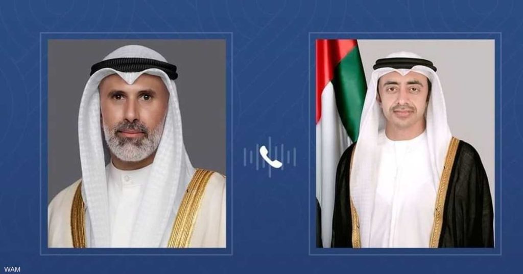 عبدالله بن زايد يتلقى اتصالاً هاتفياً من وزير خارجية الكويت
