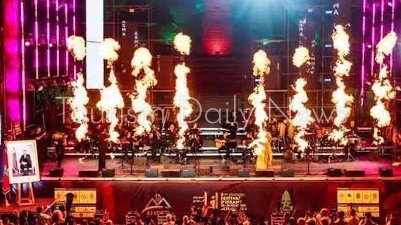 إفران المغربية تتحول إلى عاصمة عالمية للفن.. نصف مليون زائر وعائدات قياسية