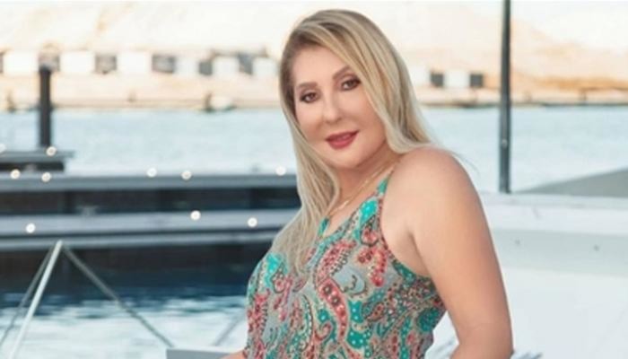 نادية الجندي تخطف الأنظار بصورة قديمة لها