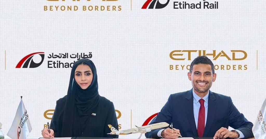 تعاون استراتيجي بين “الاتحاد للطيران” و”قطارات الاتحاد”