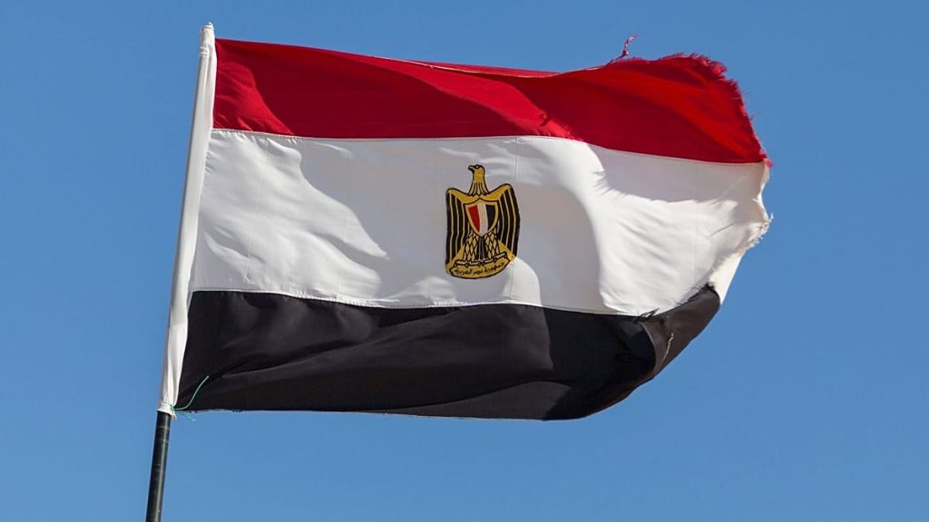 السلطات المصرية توقف 6 صحفيين في منصة لتدقيق المعلومات وتتهمهم بالارتباط بـ”الإخوان”