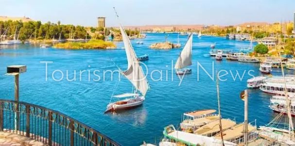 أسوان تستعد لموسم الشتاء .. دفء الطقس يعزز جاذبية السياح والرحلات النيلية