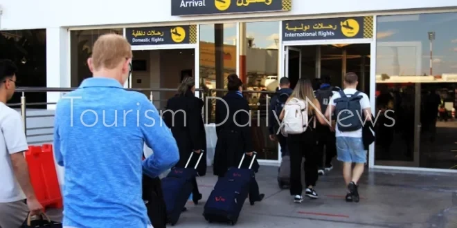 مطارات المغرب تسجل 29 مليون مسافر.. والشحن الجوي يقفز 14%
