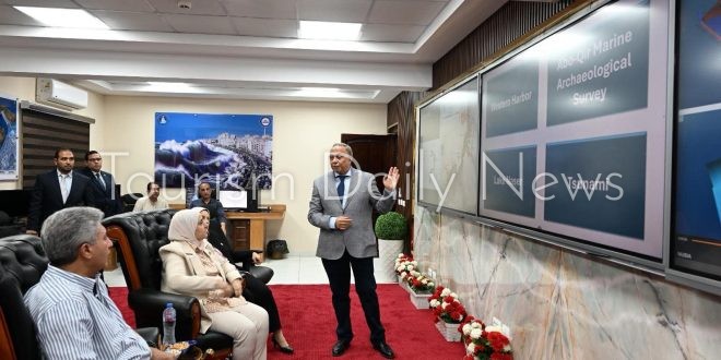 السياحة تبحث توظيف تقنيات علوم البحار في تطوير السياحة الأثرية والبحرية
